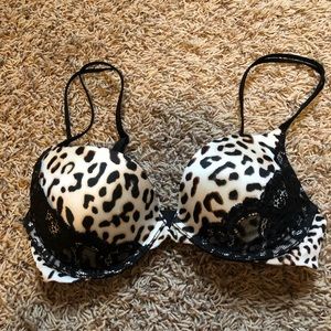 Victoria’s Secret bra